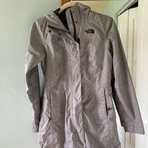 North face, women’s XS/TP grey rain jacket.